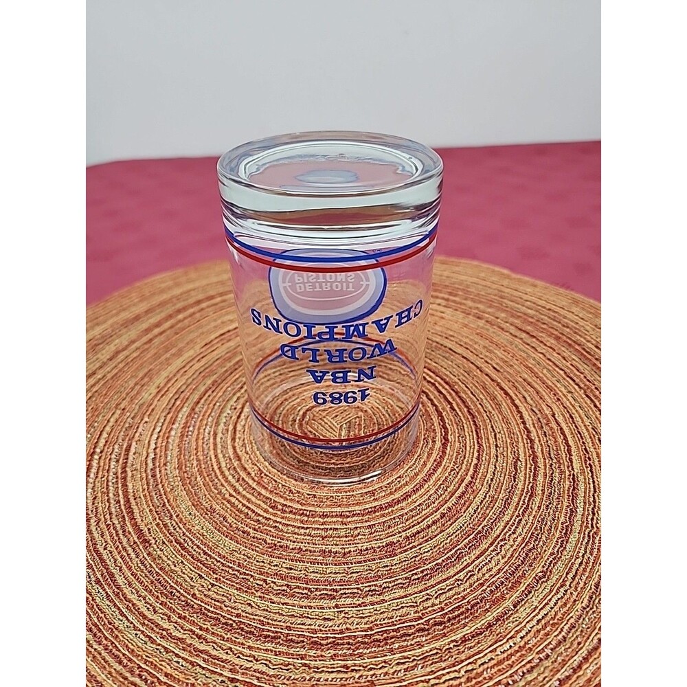 Detroit Pistons Glasses 1989 NBA World Champion Glass W/ Palace Gameday Giveaway - Picture 7 of 12